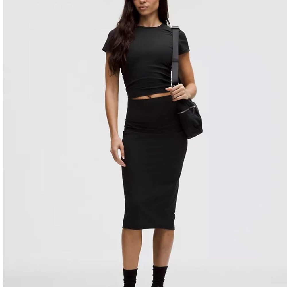 Lululemon Athletica Nulu slim-fit HR skirt